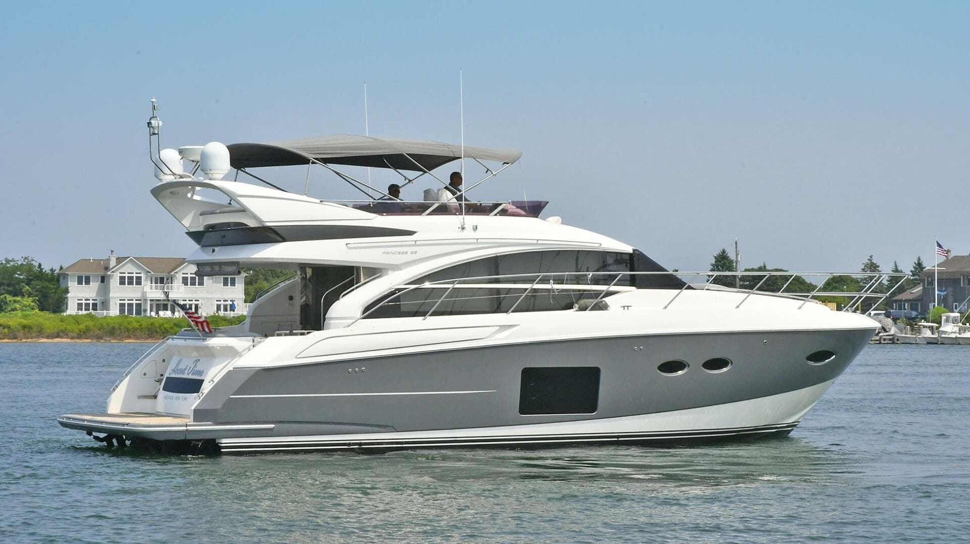 2016 Princess 52 Flybridge