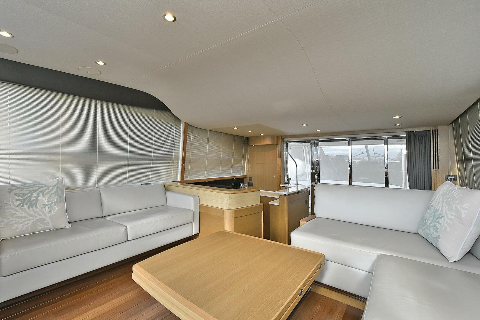 2016 Princess 52 Flybridge