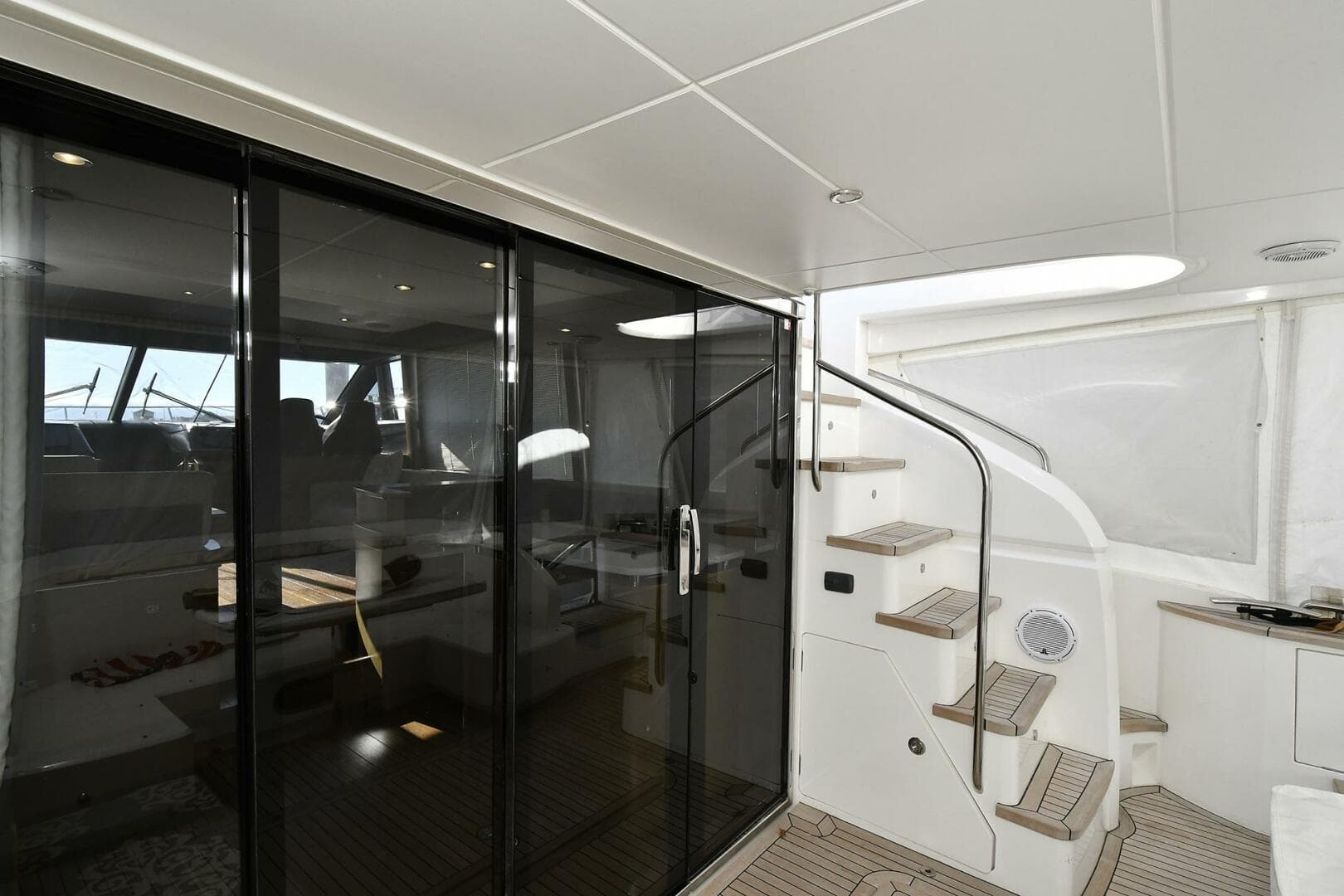 2016 Princess 52 Flybridge