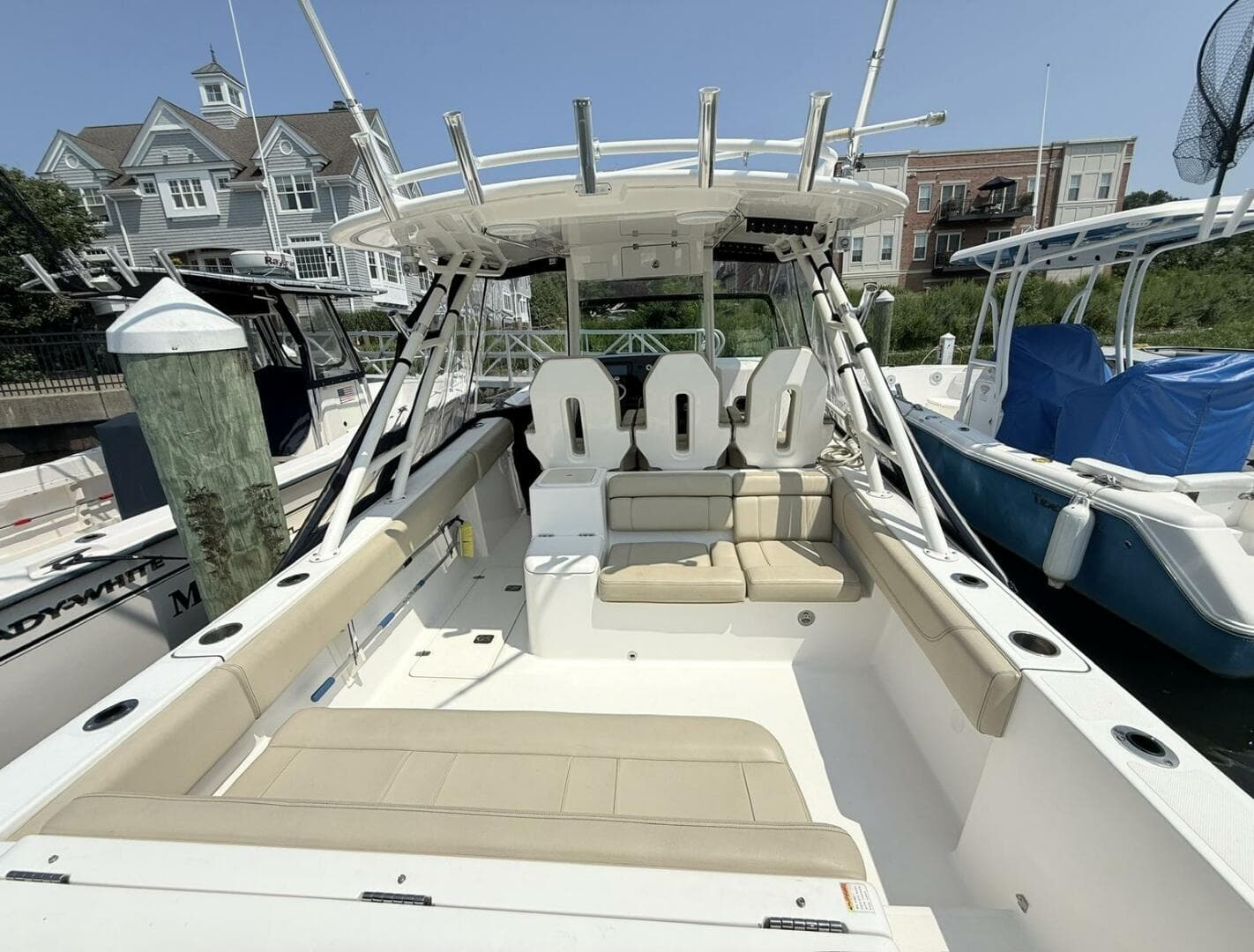 2015 Pursuit ST 310 Sport Tender