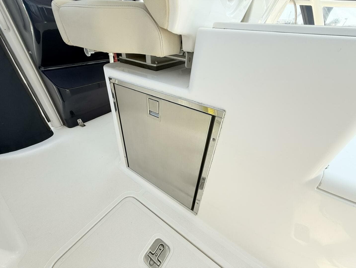 2015 Pursuit ST 310 Sport Tender