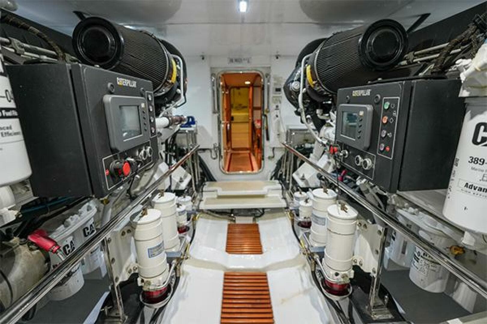 2015 Marlow Explorer 80E-CB