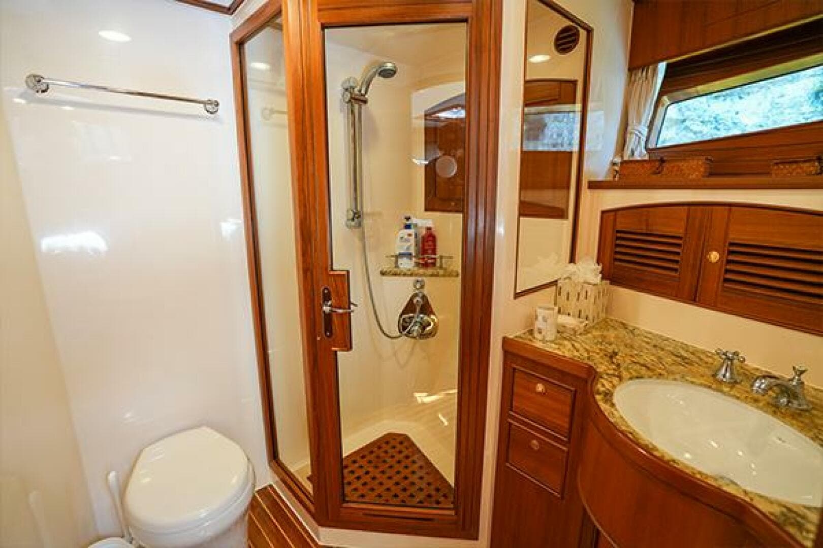 2015 Marlow Explorer 80E-CB