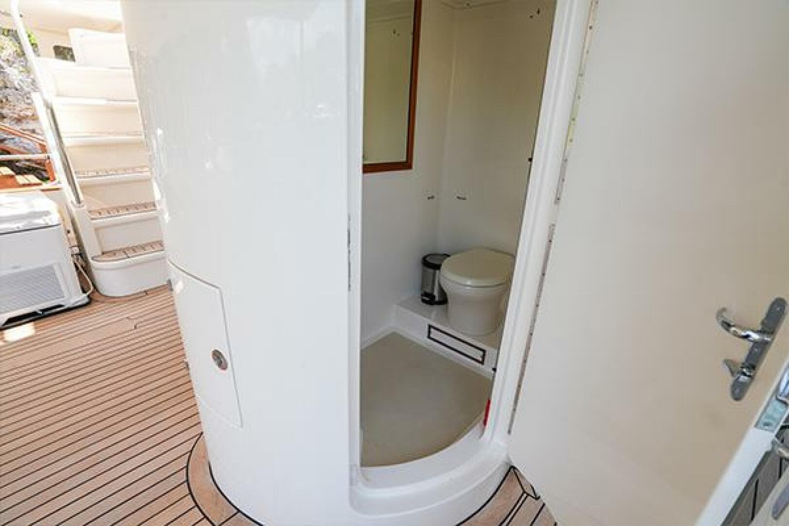 2015 Marlow Explorer 80E-CB