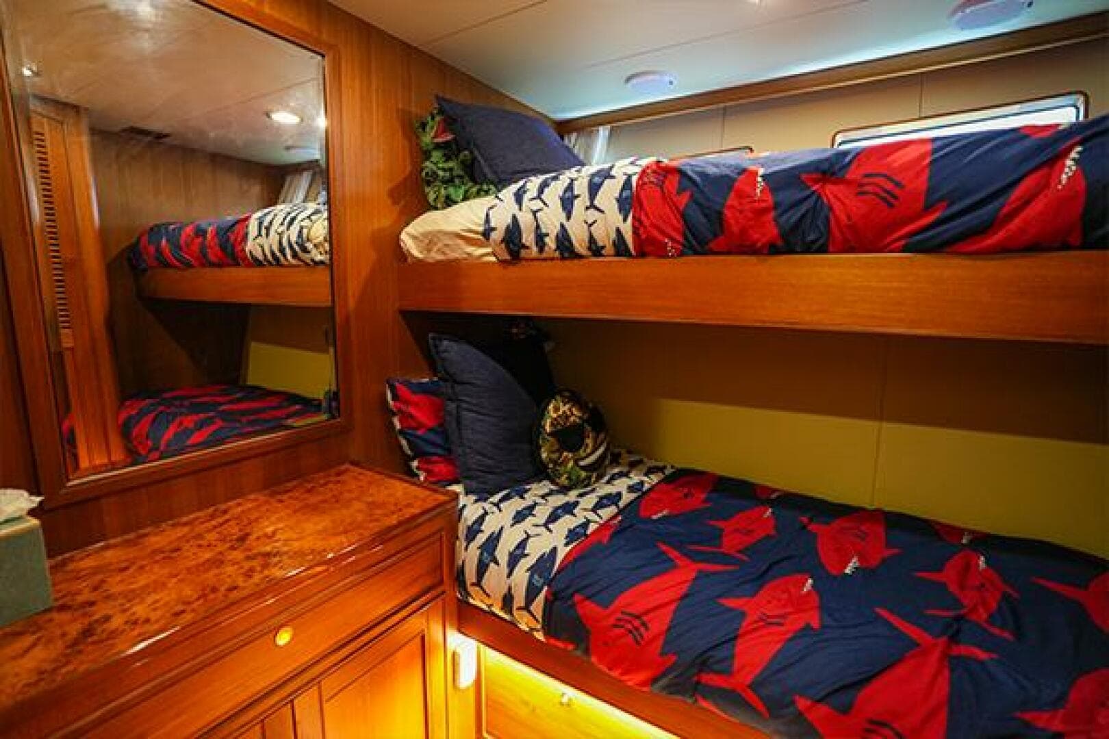 2015 Marlow Explorer 80E-CB