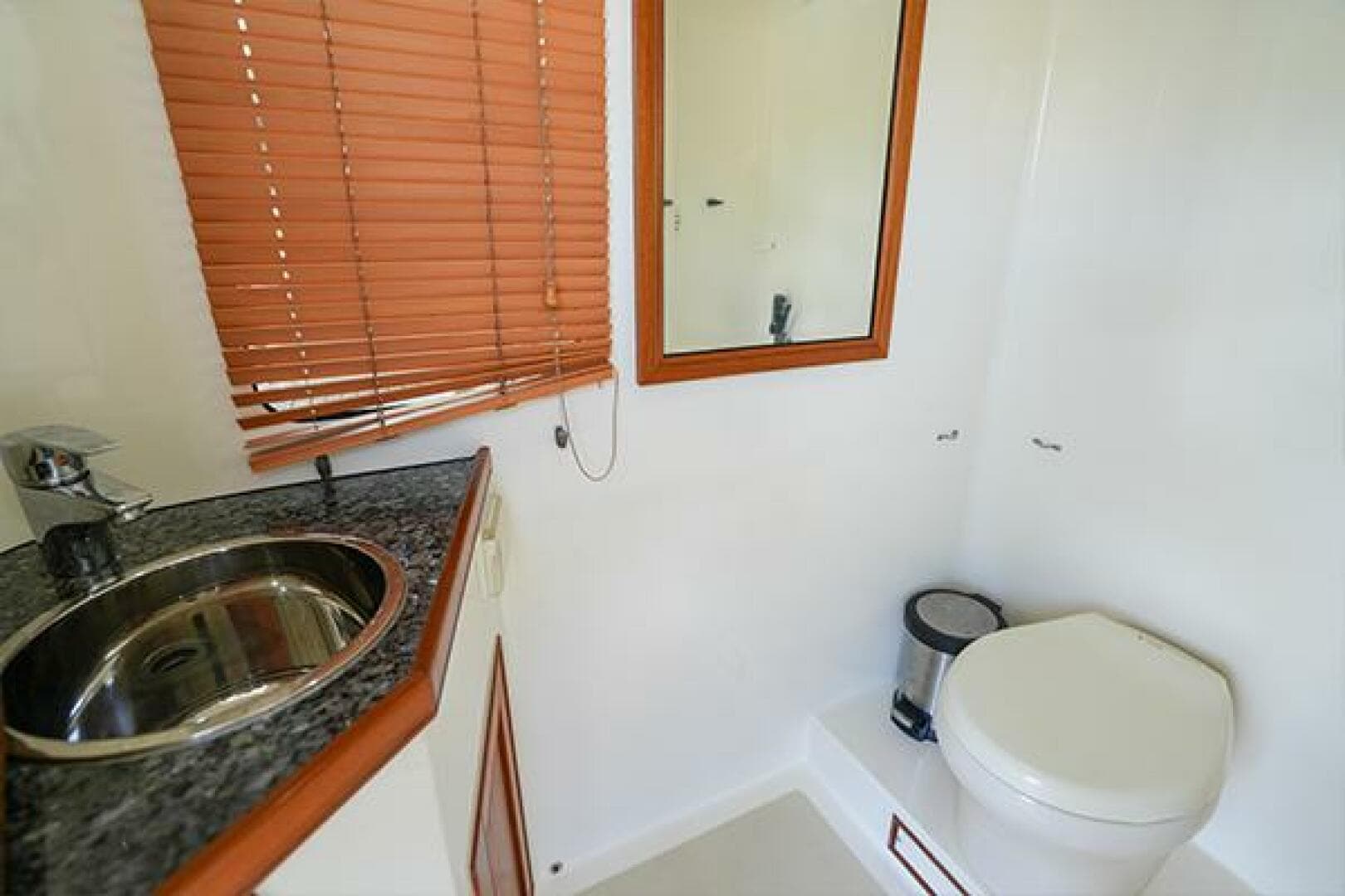 2015 Marlow Explorer 80E-CB