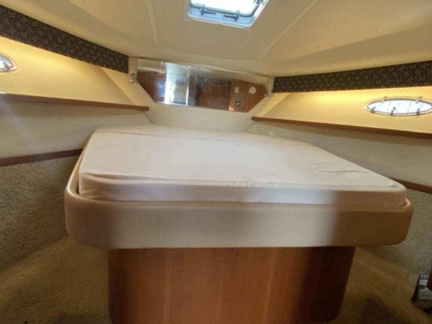 2000 Tiara Yachts 3500 Express