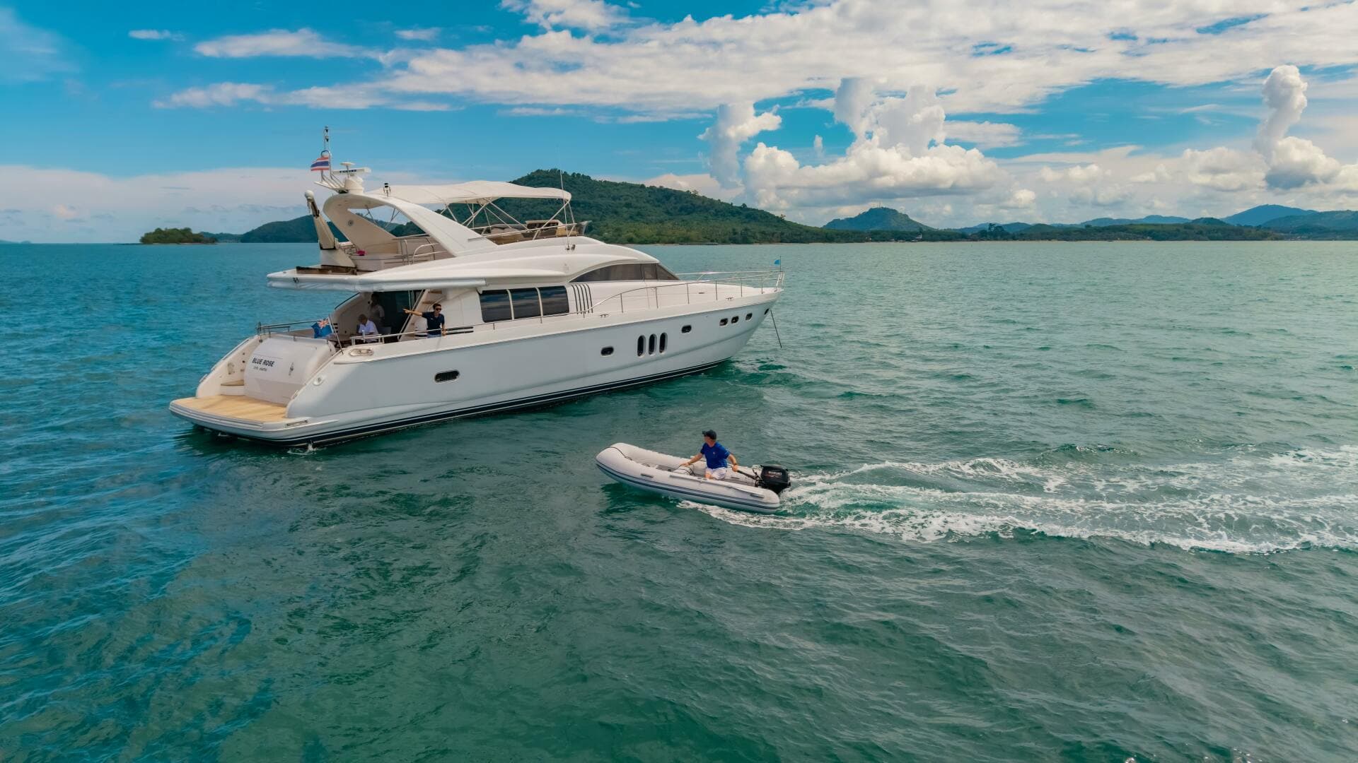 2006 Princess Yachts 