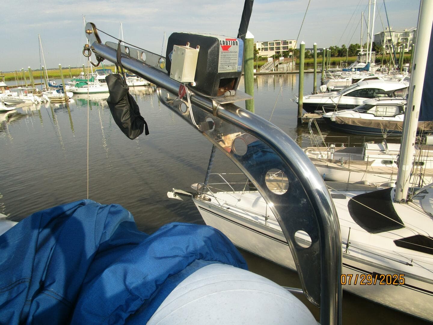 44' DeFever tender davit