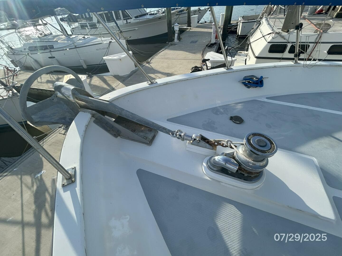 44' DeFever anchor windlass2
