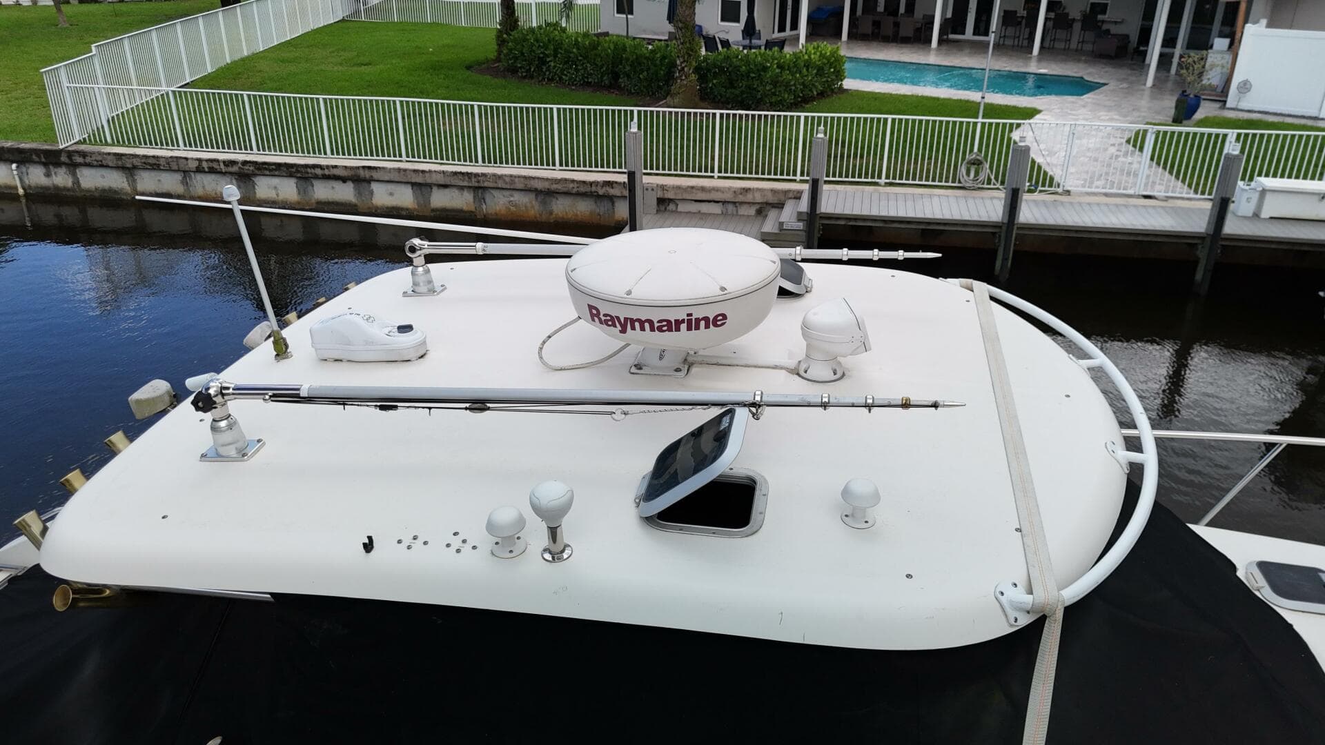 2007 Pursuit 335 Offshore