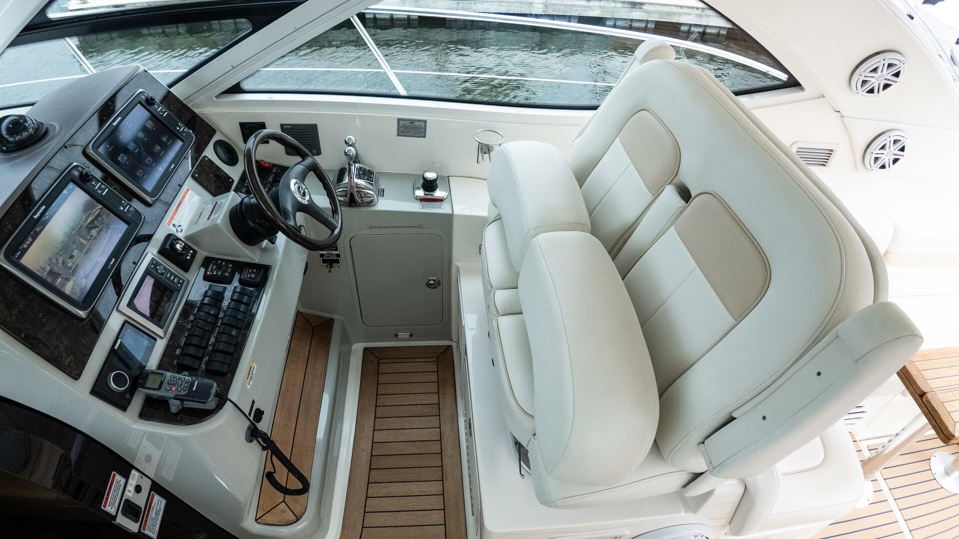 2009 Sea Ray 470 Sundancer