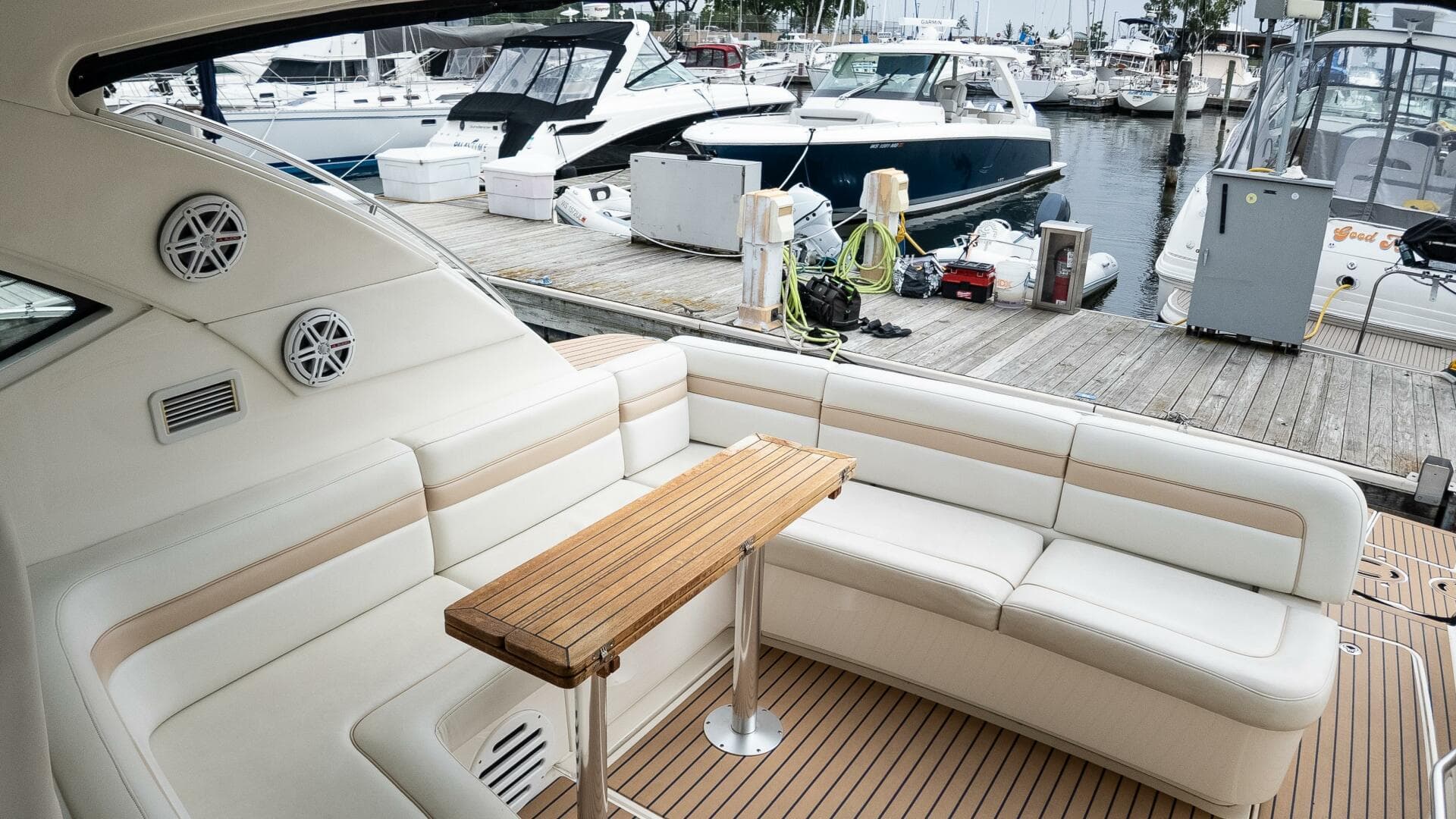 2009 Sea Ray 470 Sundancer