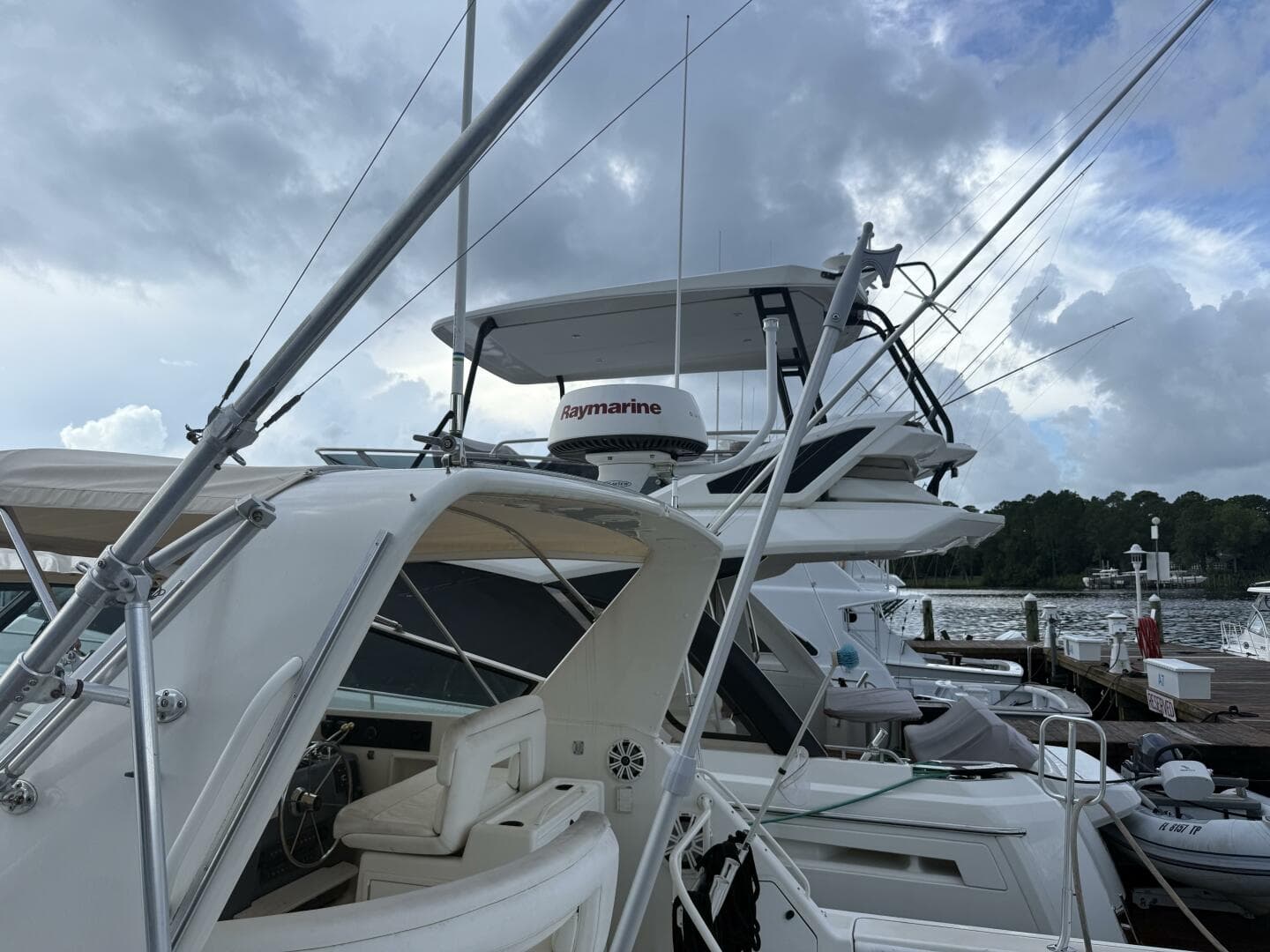 1991 Tiara Yachts 43 Open