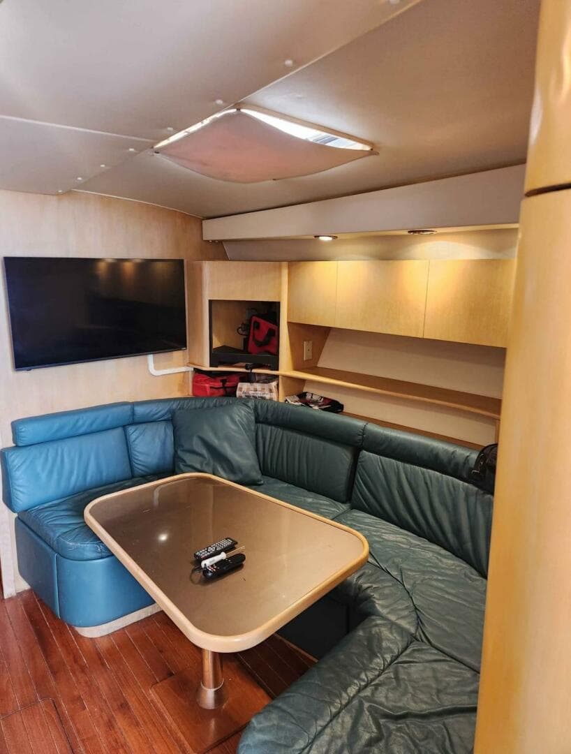 1991 Tiara Yachts 43 Open