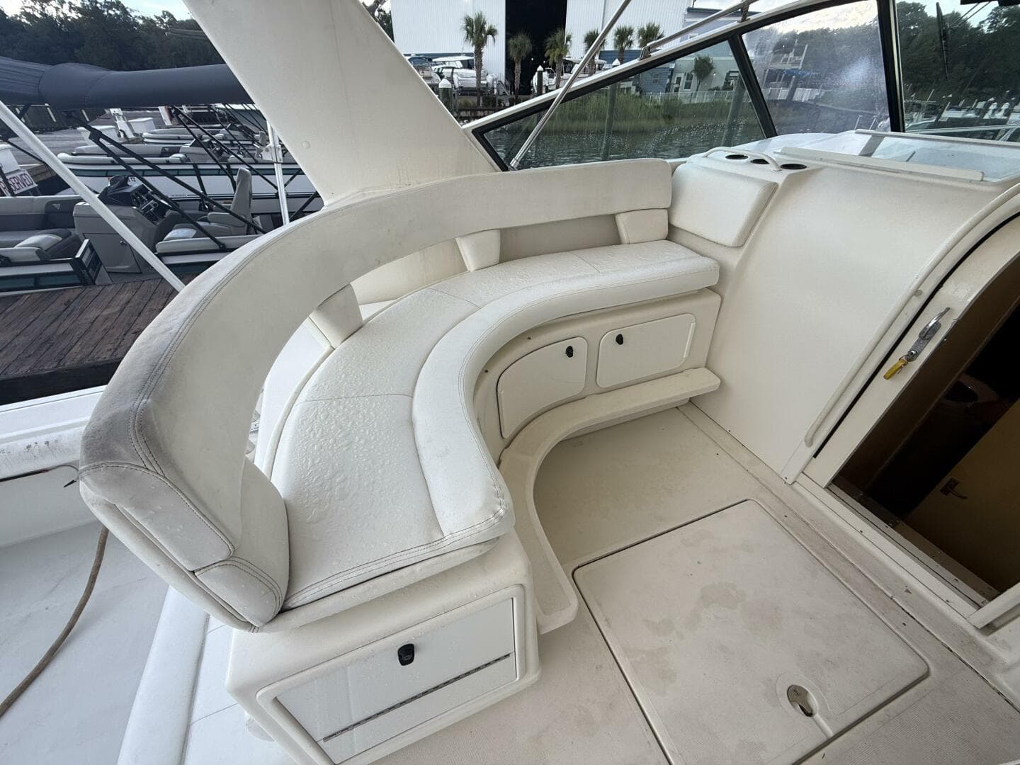 1991 Tiara Yachts 43 Open