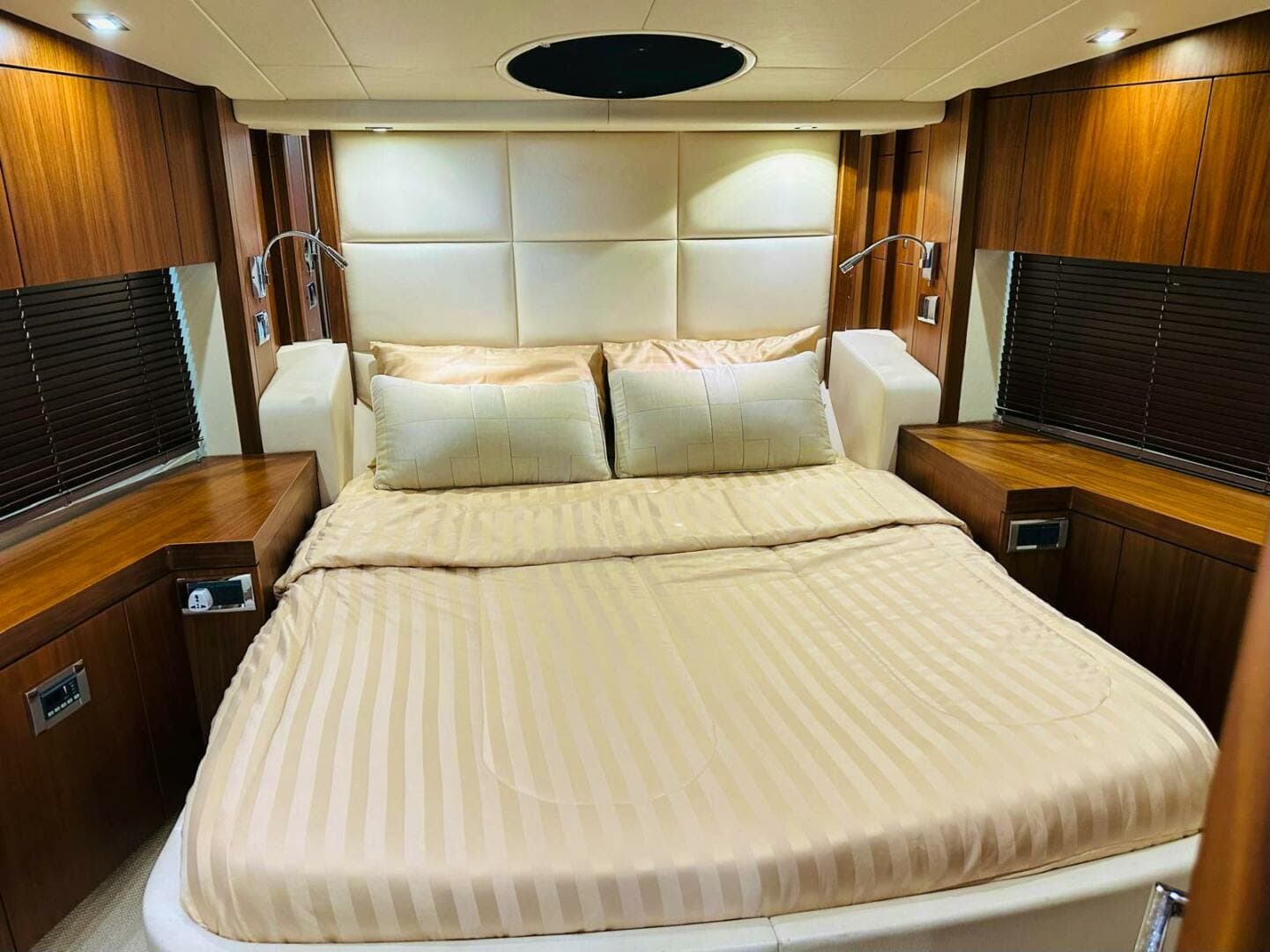 2013 Sunseeker Sunseeker Manhattan 53