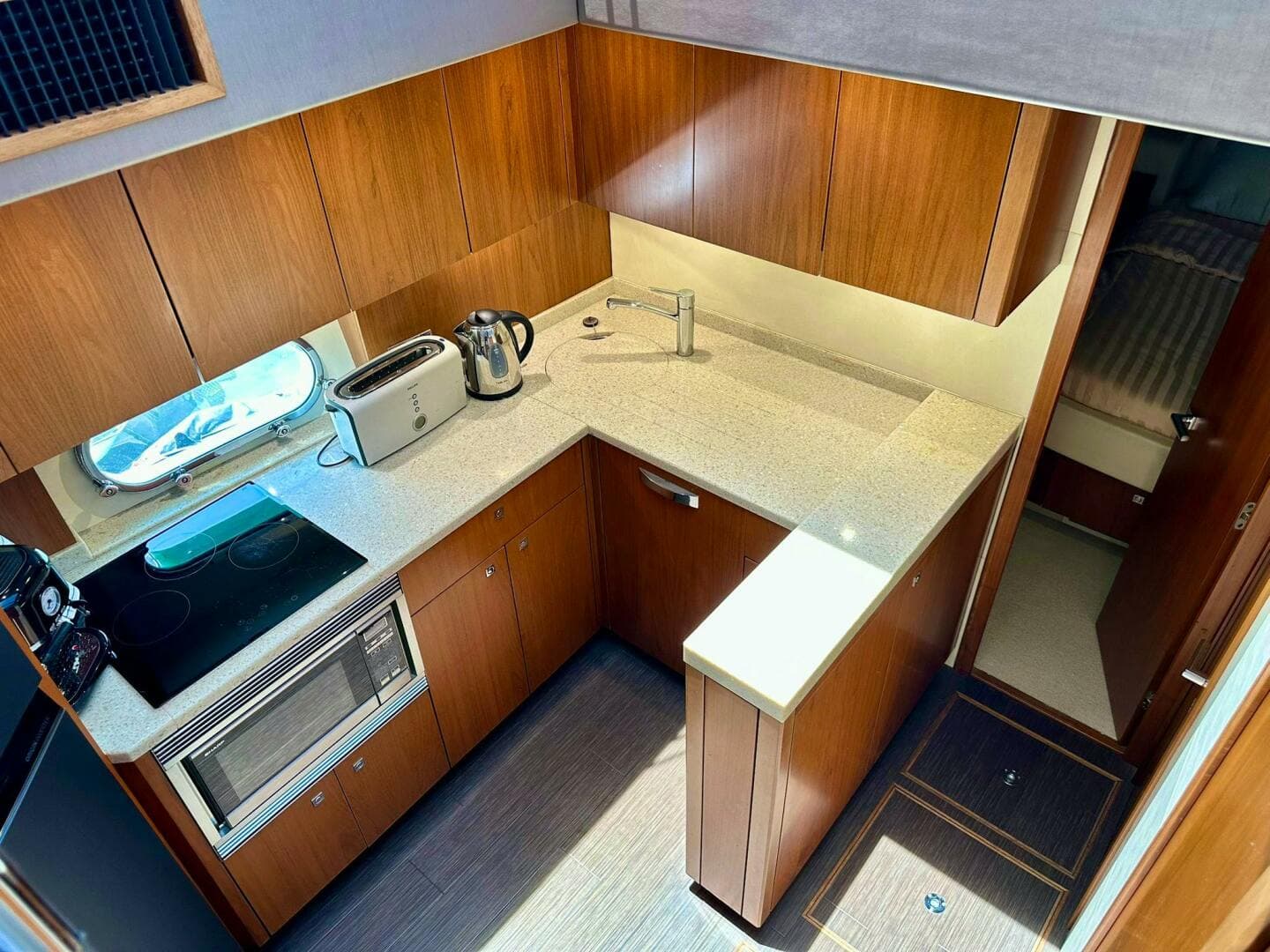 2013 Sunseeker Sunseeker Manhattan 53