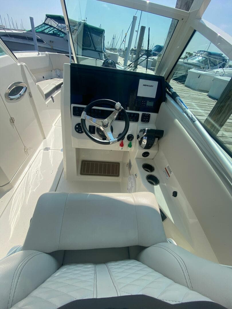 2022 Sailfish 276 Dual Console