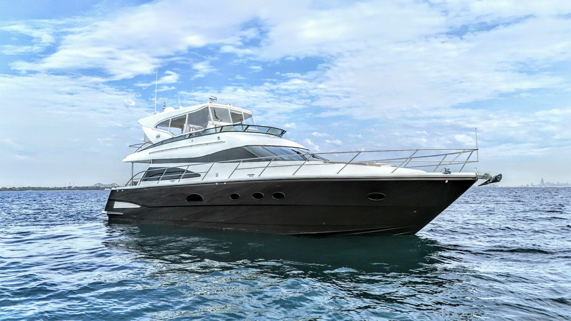 2005 Neptunus 62 Flybridge