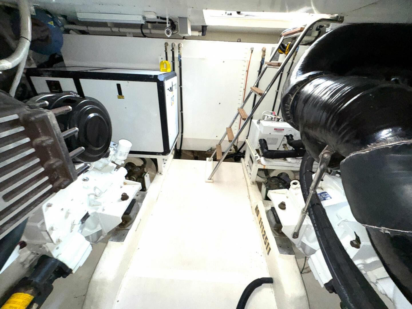 2005 Neptunus 62 Flybridge