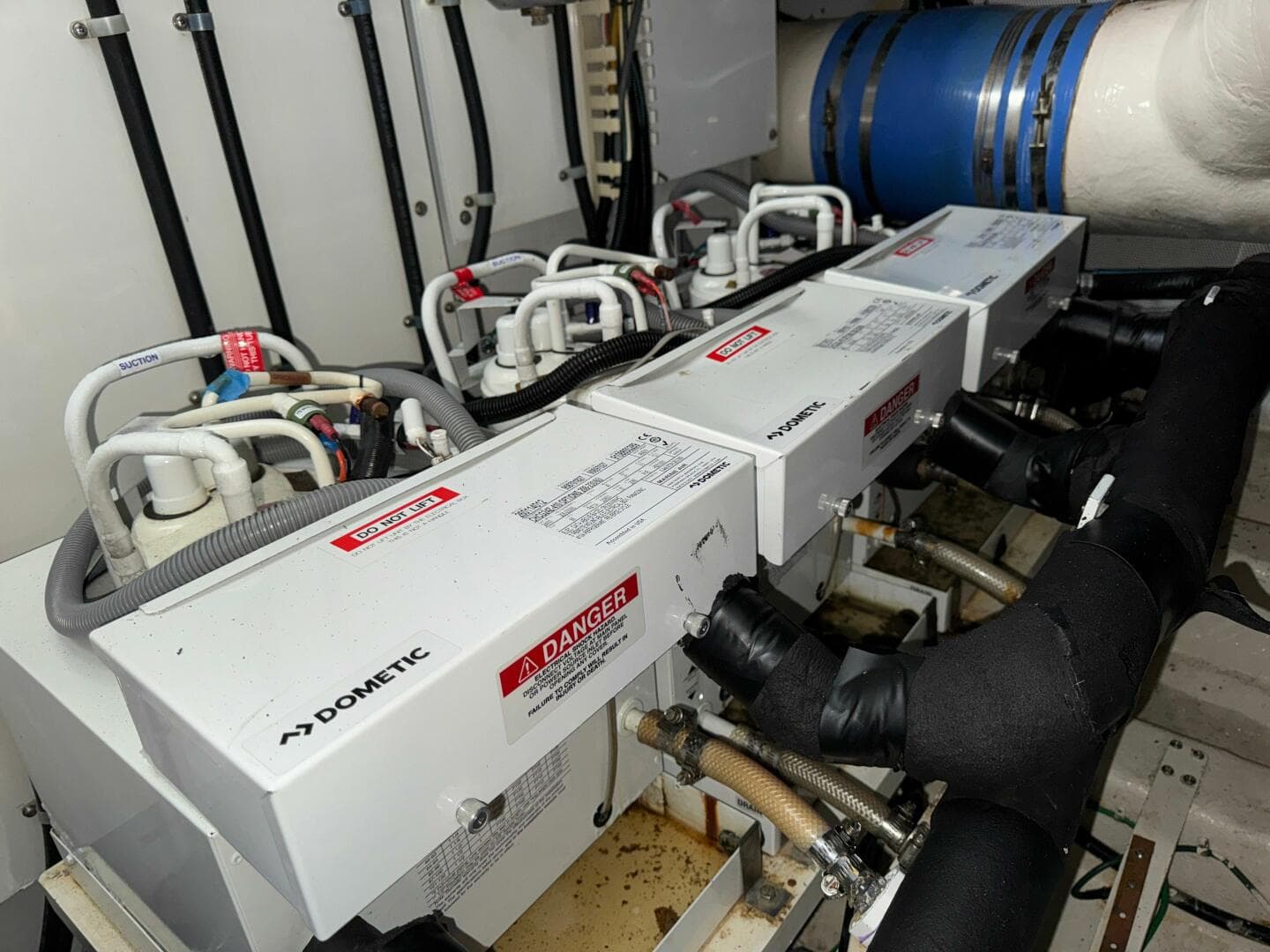 2005 Neptunus 62 Flybridge