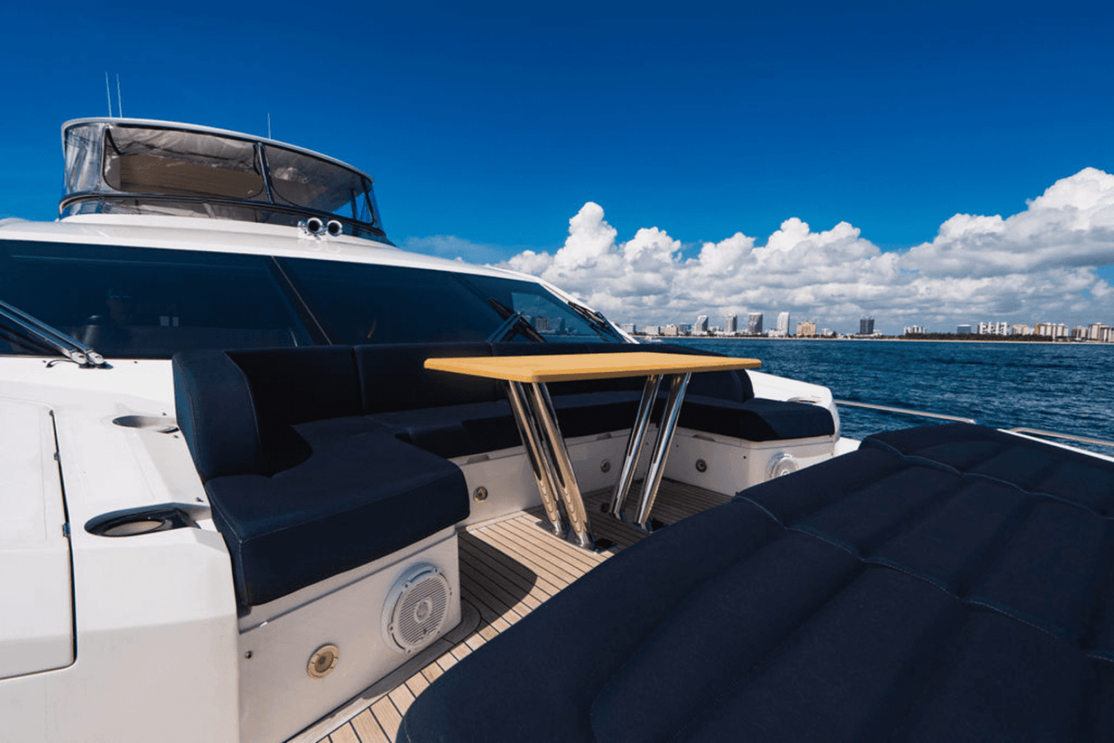 2019 Sunseeker 86
