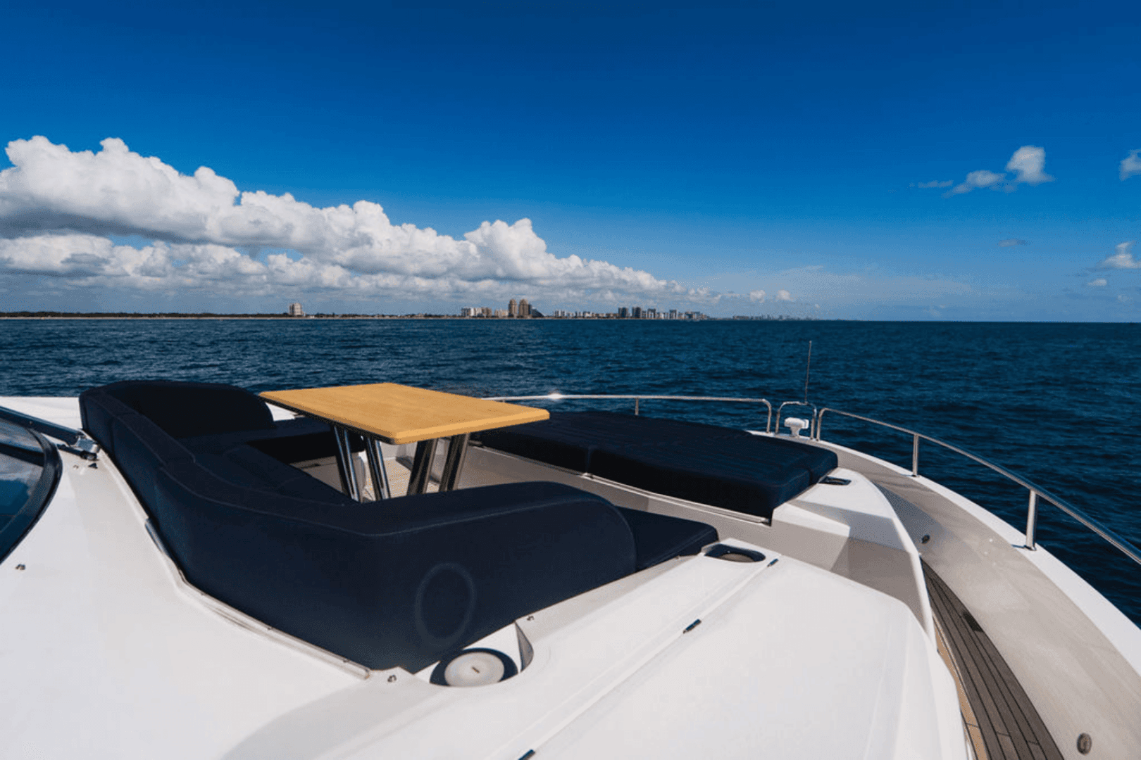 2019 Sunseeker 86