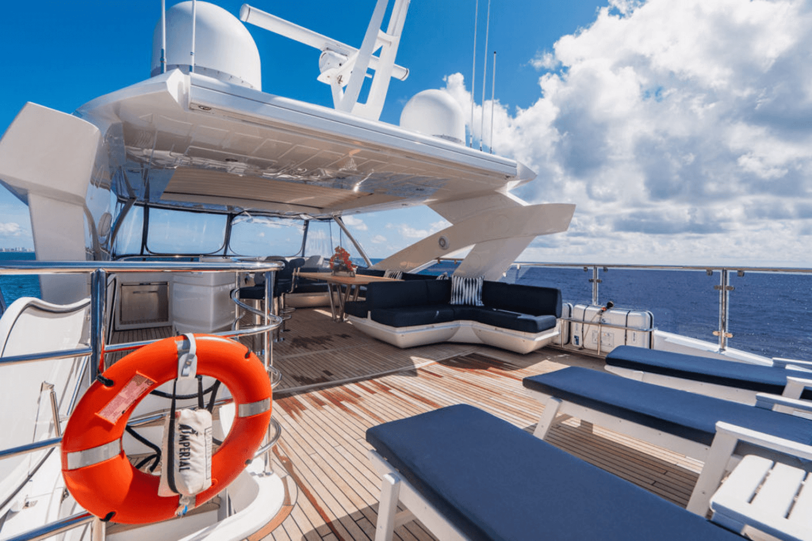 2019 Sunseeker 86