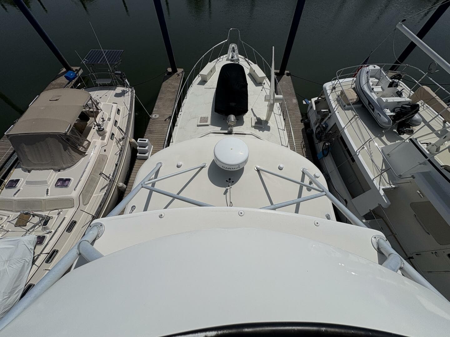 1985 Hatteras 60 Enclosed Bridge