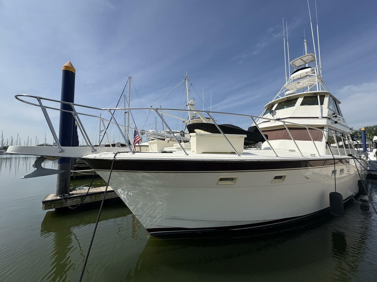 1985 Hatteras 60 Enclosed Bridge