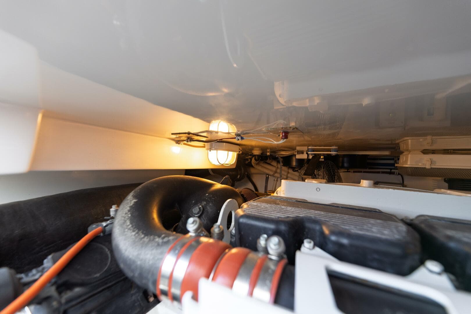 2018 Hatteras GT45X Flybridge