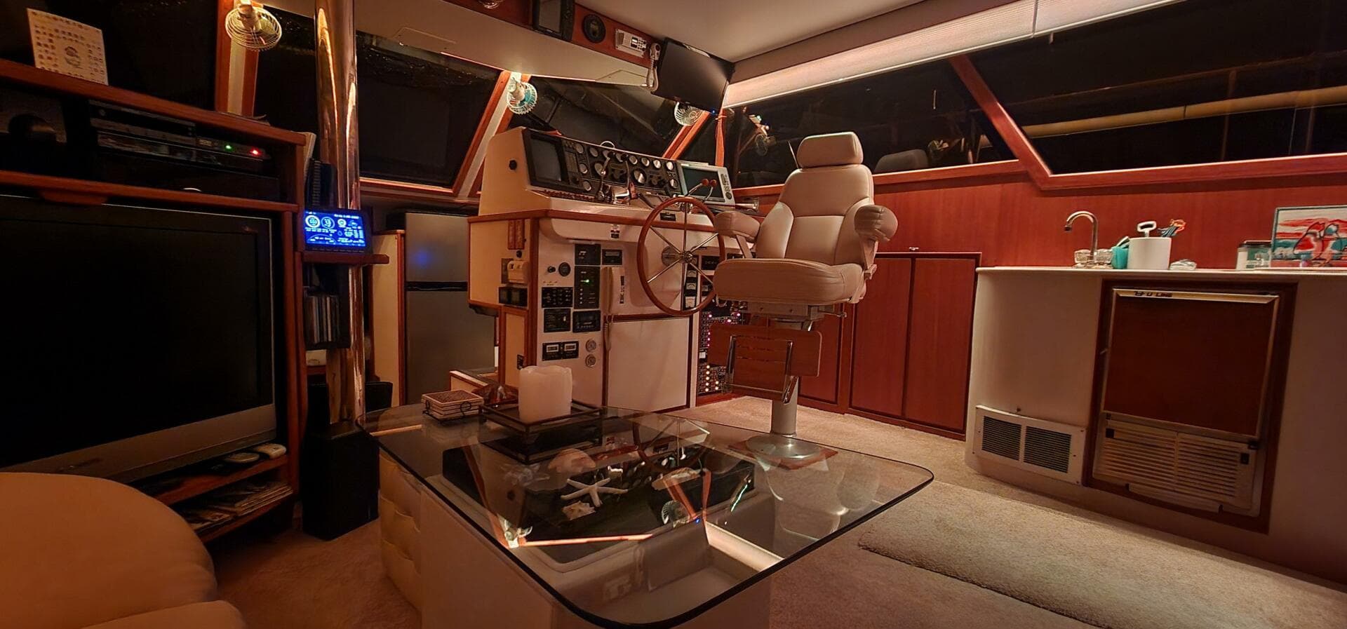 1988 Vantare 44 Aft Cabin