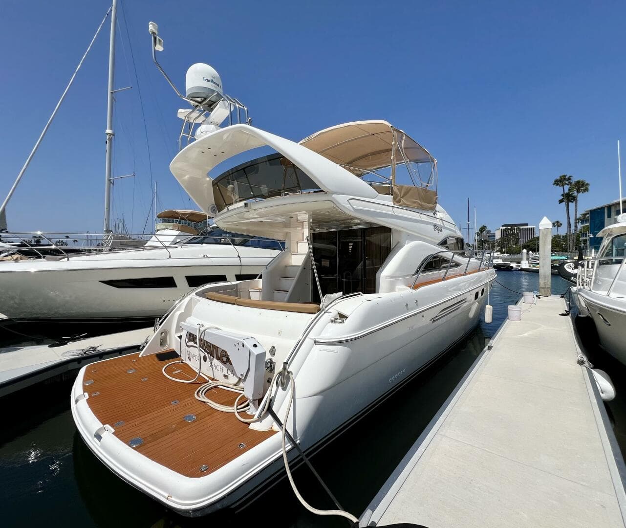 2000 Viking Princess 52 Flybridge