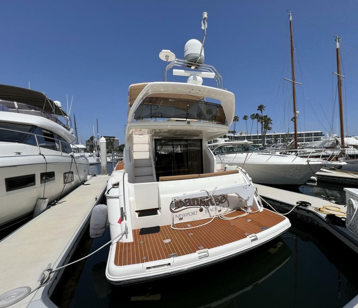 2000 Viking Princess 52 Flybridge