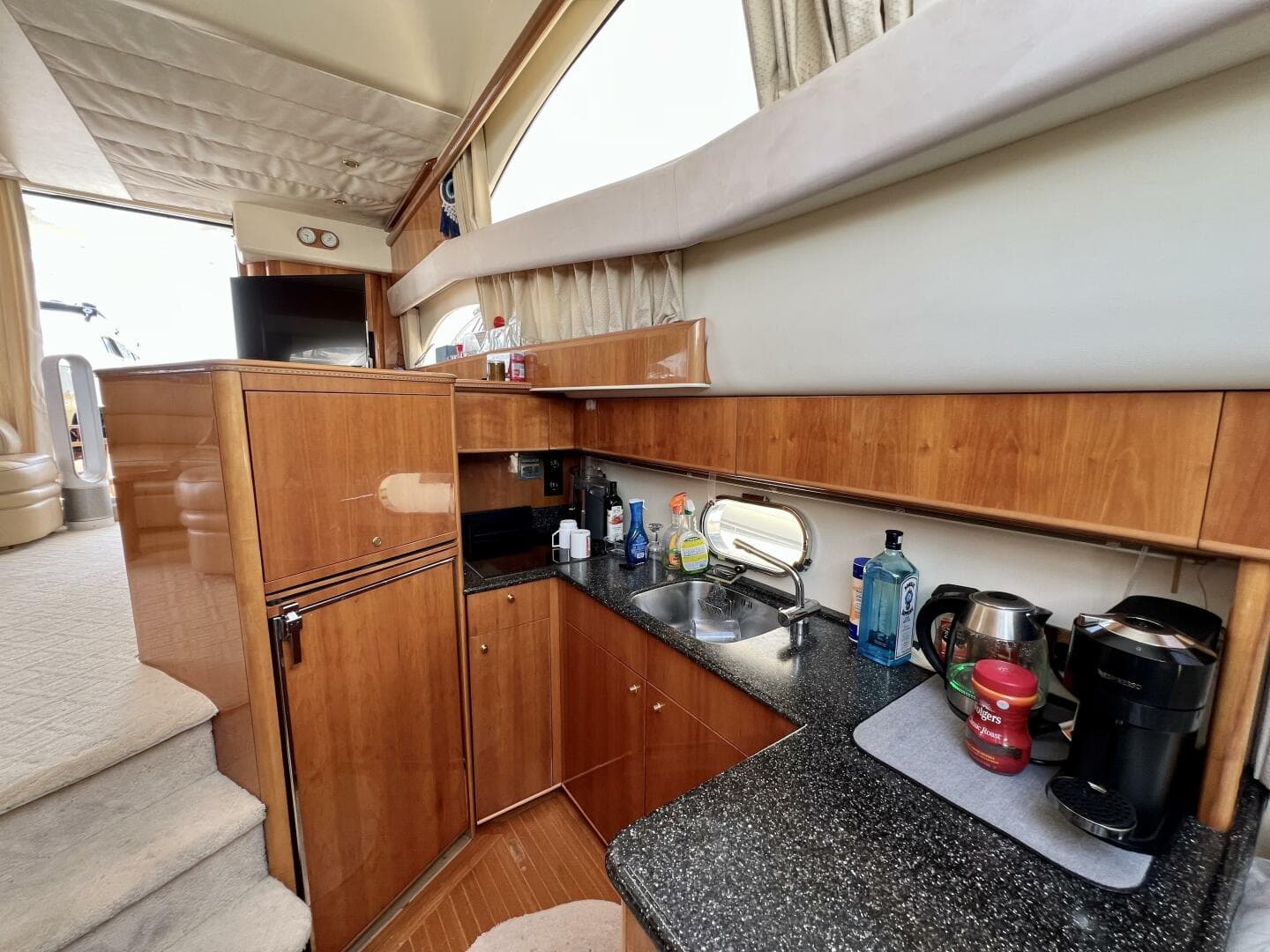 2000 Viking Princess 52 Flybridge