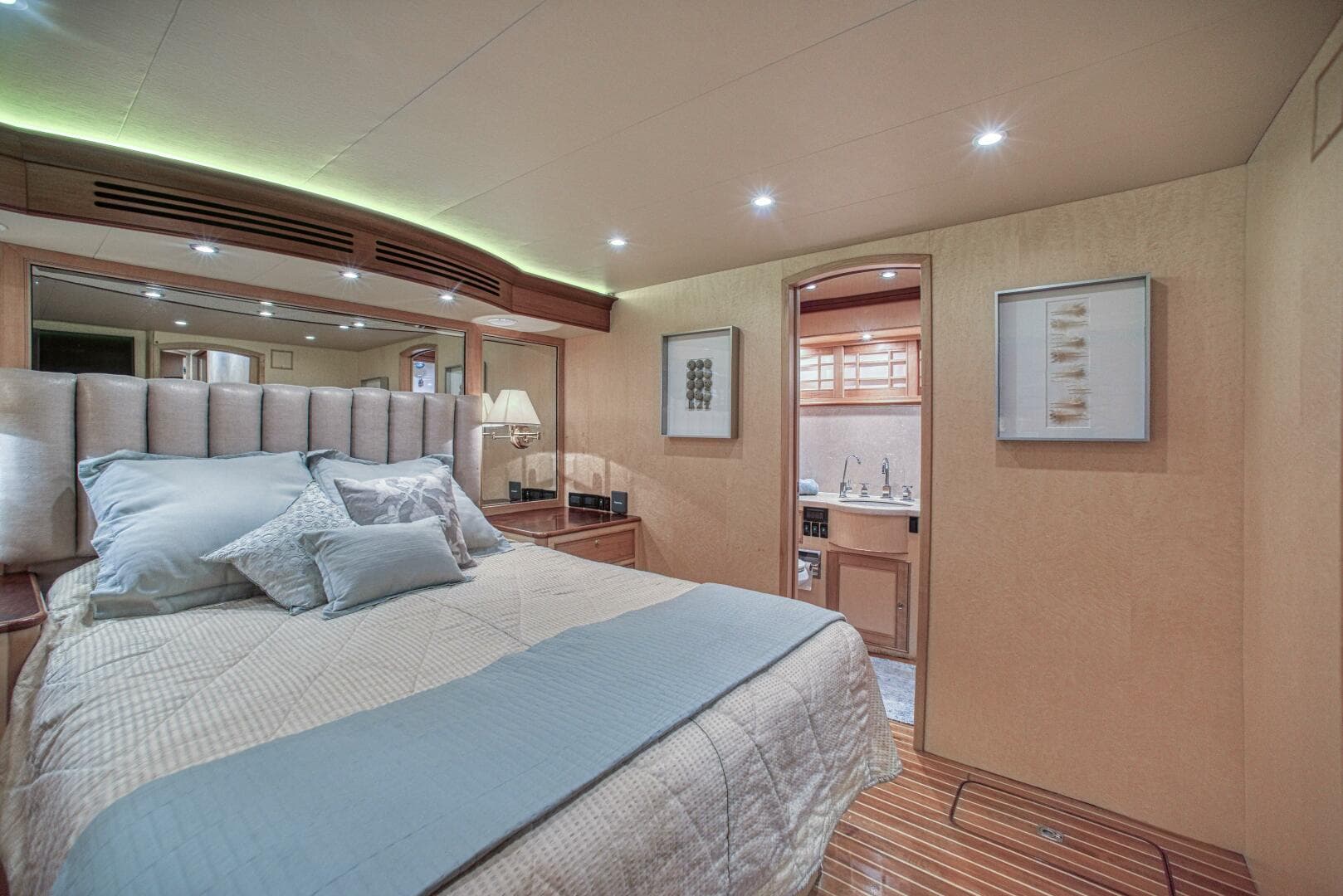 2009 Marlow Explorer 57E