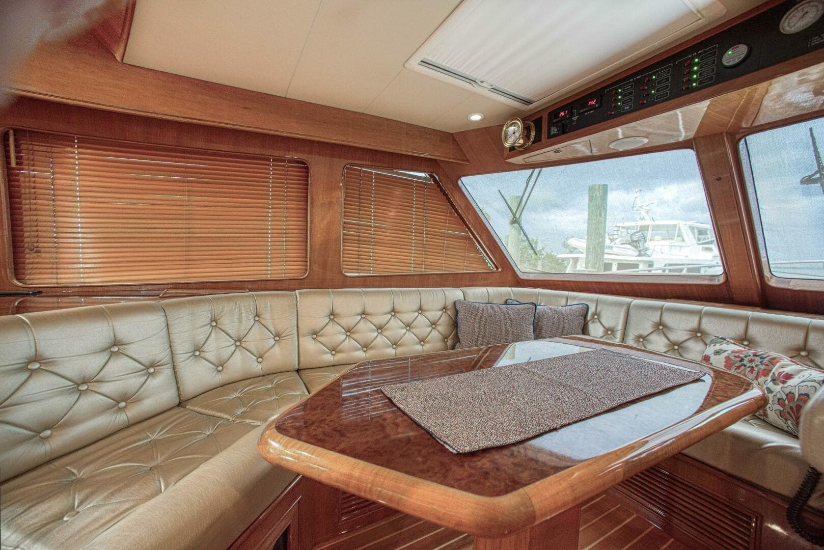 2009 Marlow Explorer 57E