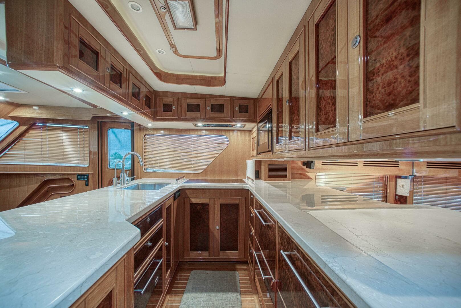 2009 Marlow Explorer 57E