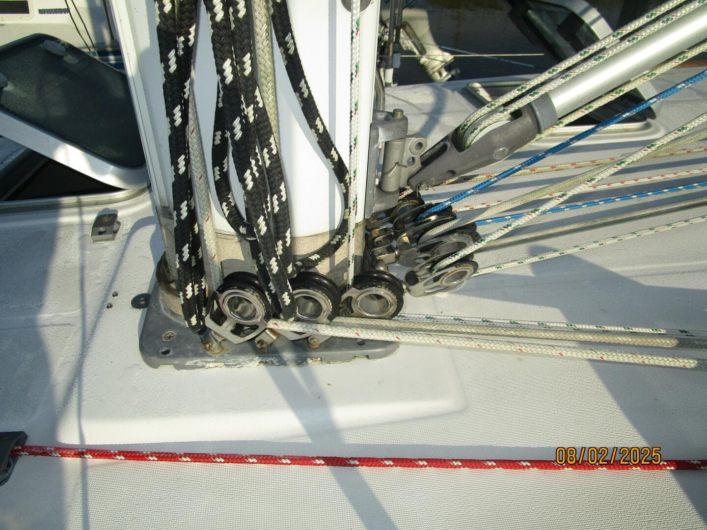 46' Beneteau mast base2