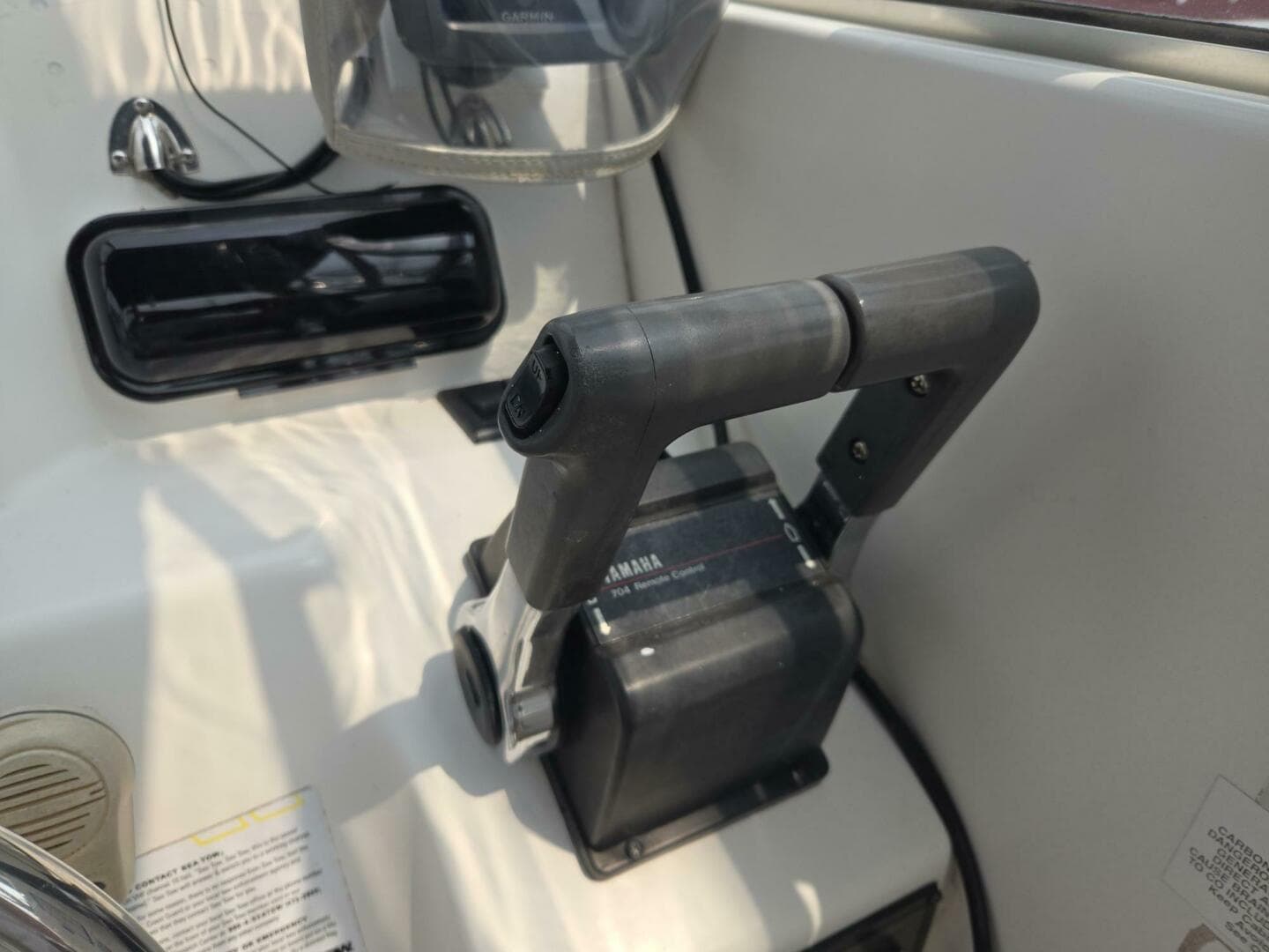 2000 Wellcraft 230 Coastal