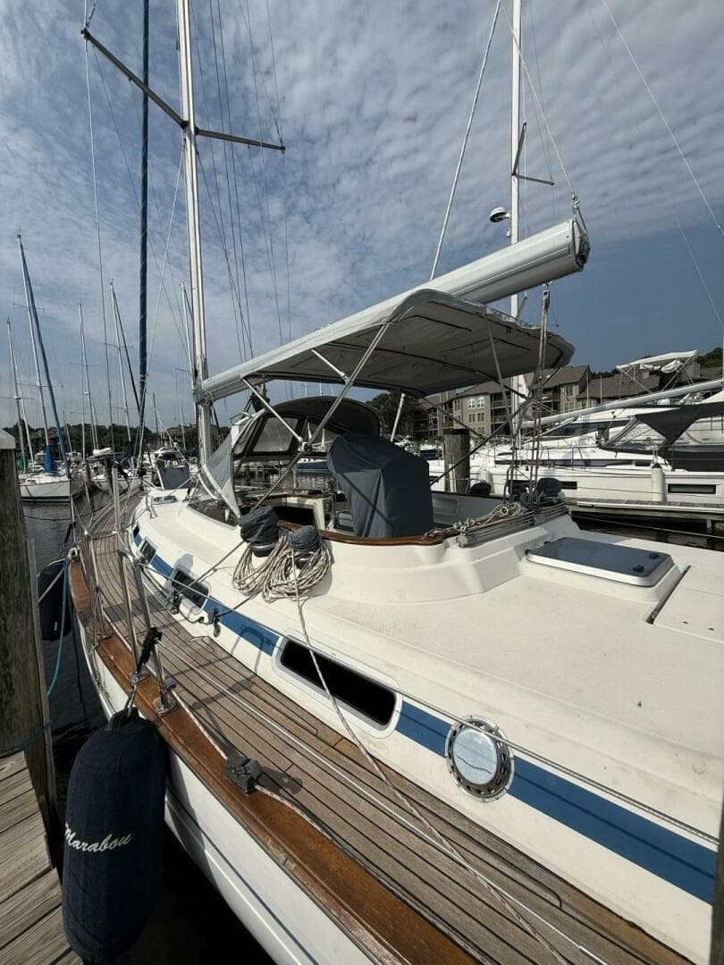 1999 Bavaria Ocean 42