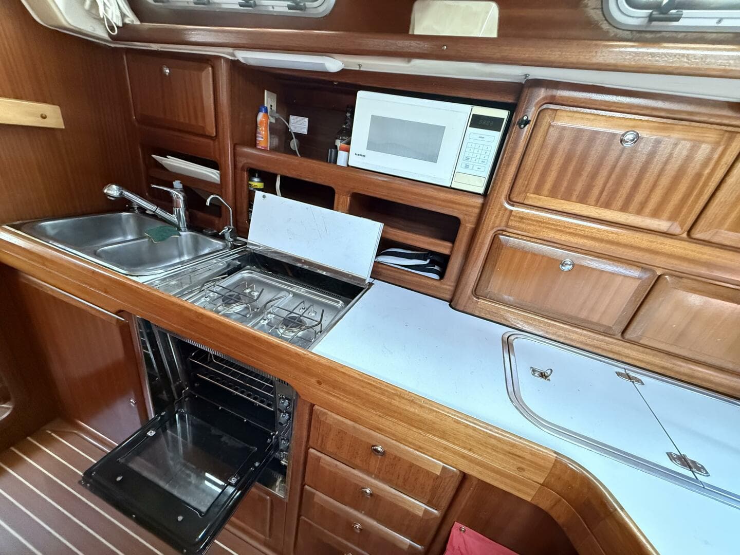 1999 Bavaria Ocean 42