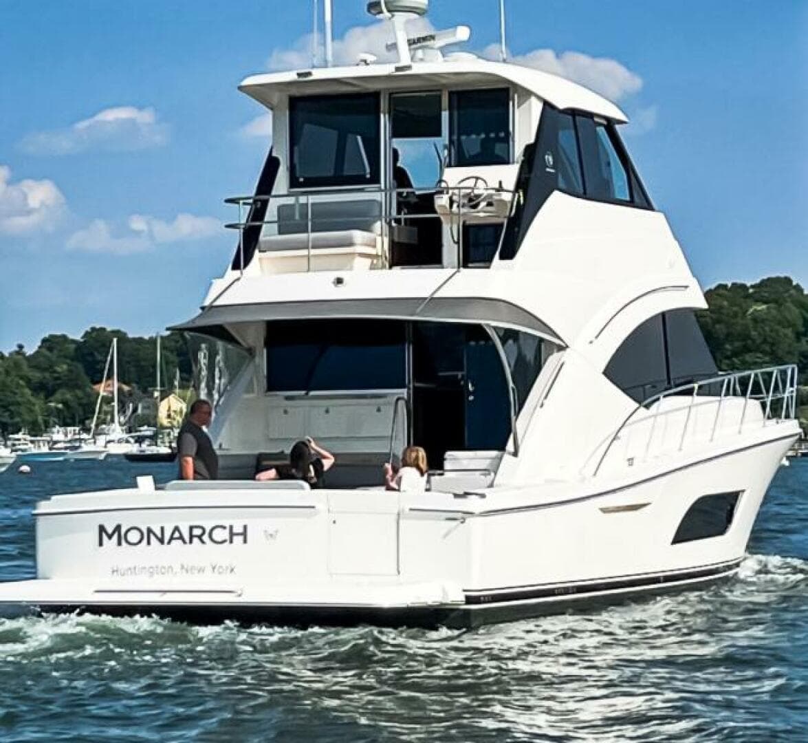 2023 Riviera 57 Enclosed Bridge