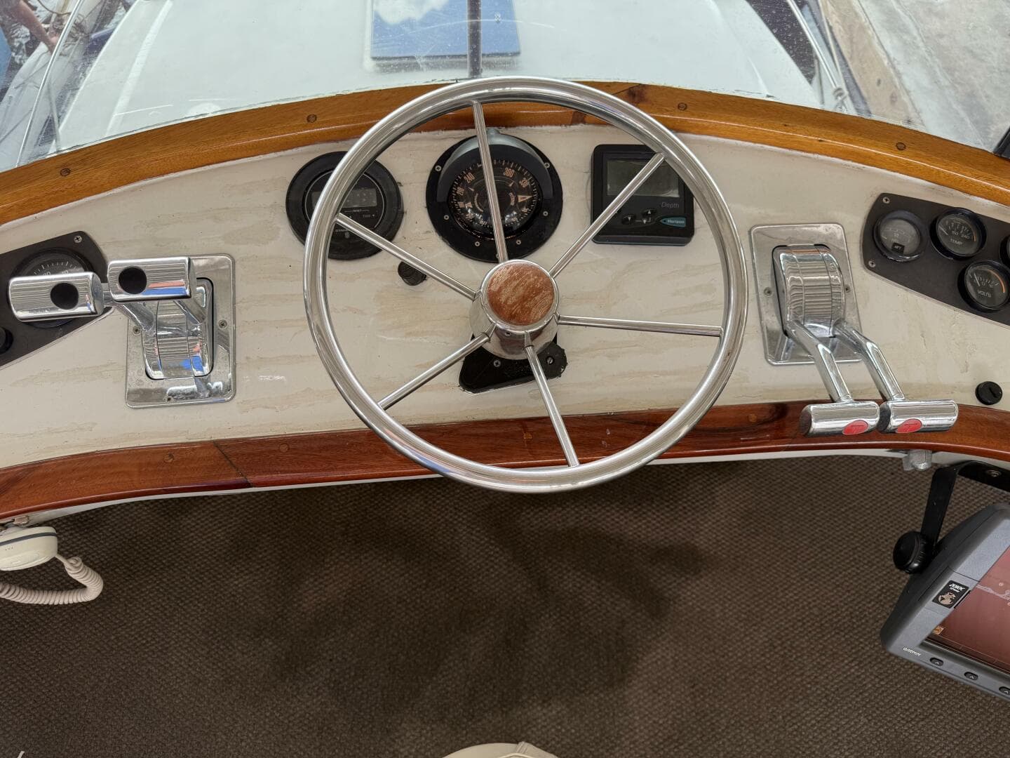 1984 Custom 38 Custom