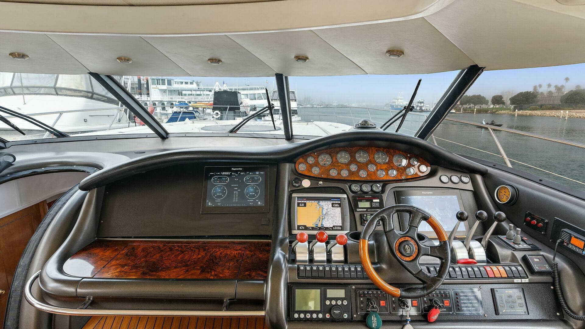 1998 Sunseeker Predator