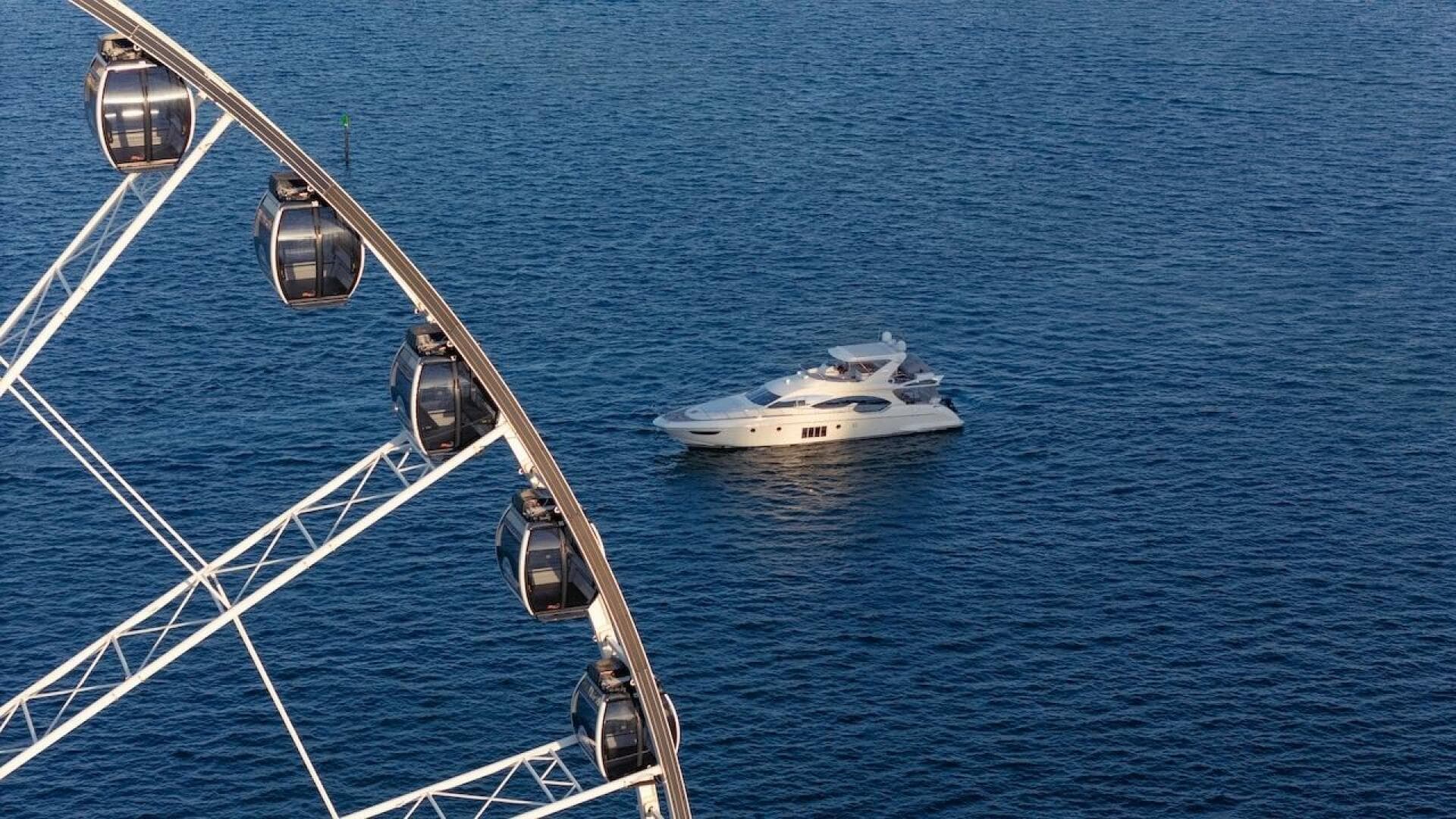 2012 Azimut Evolution