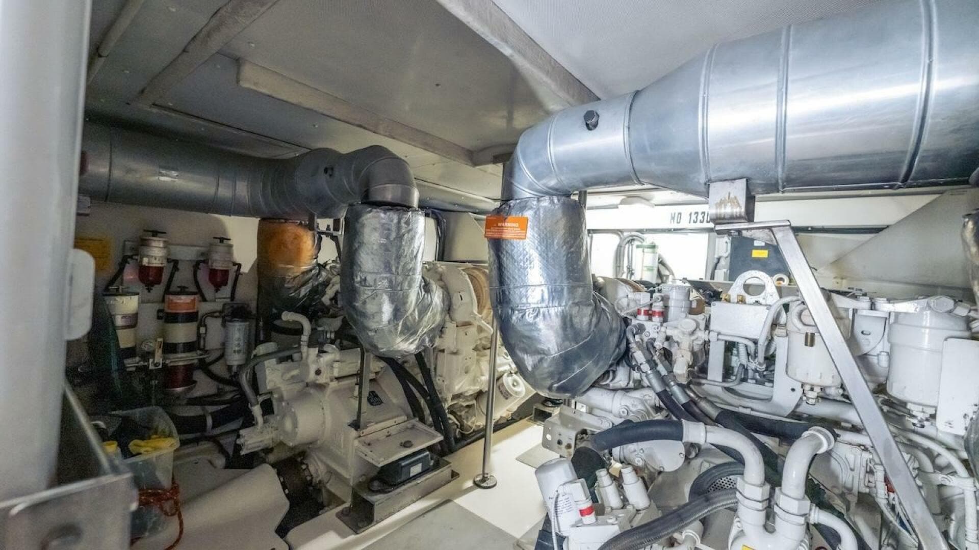 2012 Azimut Evolution