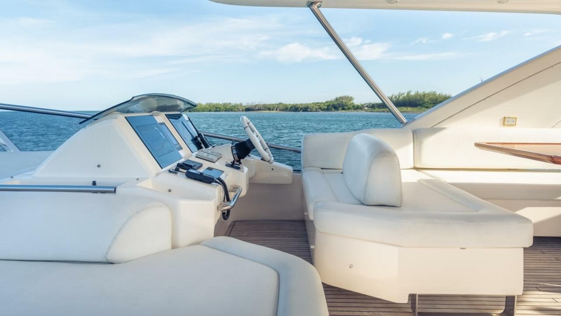 2012 Azimut Evolution