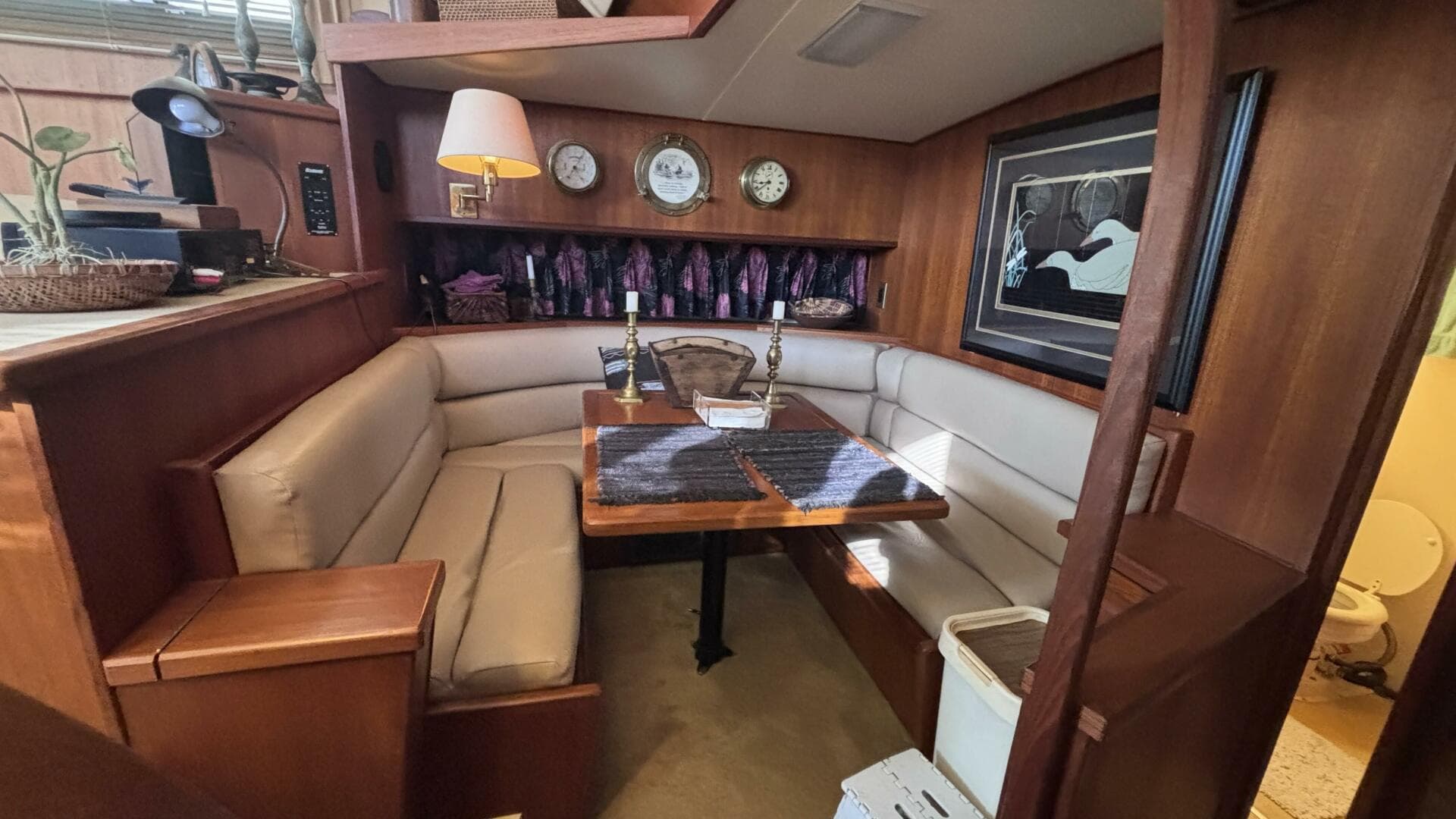 1988 Viking Motor Yacht